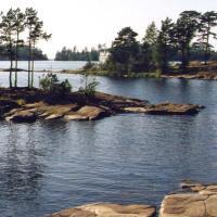 Skerries   of    Lake    Ladoga