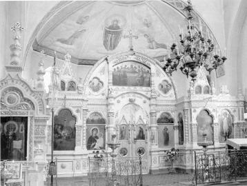 Medvedsky Monastery of St. Nicholas. The Church of St. John the Theologian. Ikonostasis