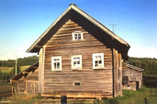 Lukinskaya Village. Veps house