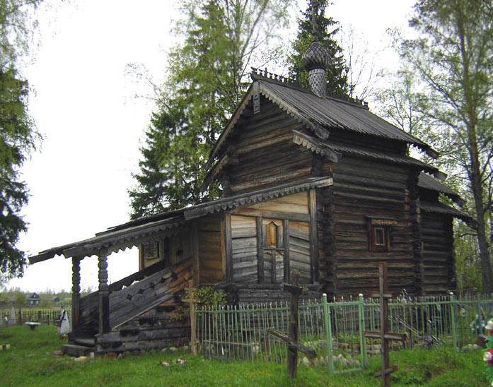 Деревня Лиственка. Церковь Рождества Пресвятой Богородицы