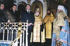Transferrring of the tabernacle with relics to the Church of Apostle Petr and Apostle Paul in Vyritsa.