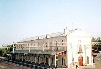 Lyuban Town. The building  of the railway station.