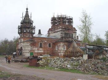Restoration of the Church of the  Holy Trinity in Ivangorod