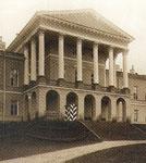 Ropsha Palace. Photograph of the early 20th cent.