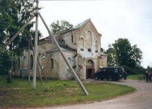 Лютеранская церковь Святого апостола Андрея Первозванного в деревне Большое Кузёмкино