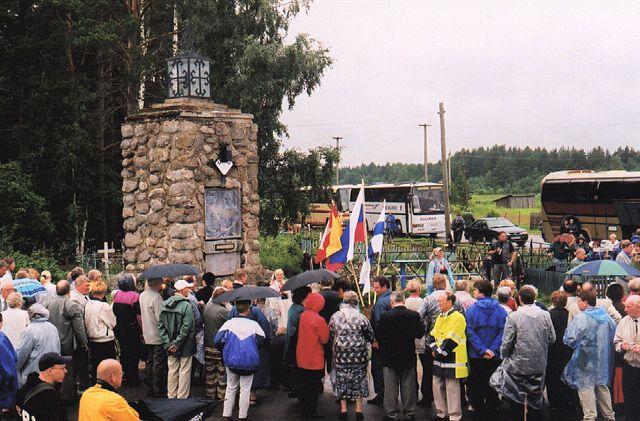 Zaporozhskoye Village. Opening the monument to  Peasants of  Metsyapirtti Village   after the restoration