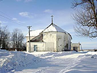 The Church of Archangel Michael  in Begunitsy Village