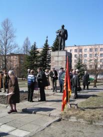 Monument to V.I. Lenin in Luga Town