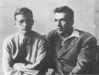 I.I. Sollertinsky (right) and D.D. Shostakovich. Photograph of 1942